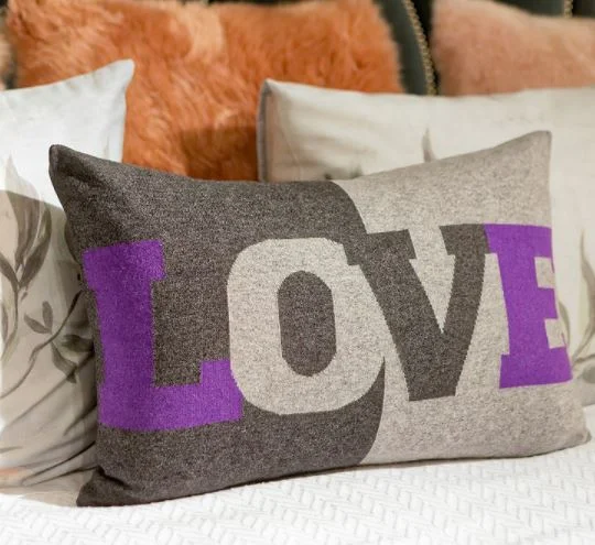 Travel Pillows for Long JourneysLove Pillow - Rani Arabella