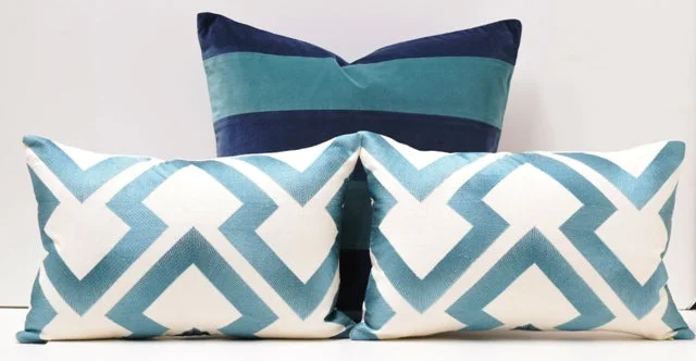 Adjustable Pillows for Customized ComfortLightning Bolt Pillow - Ryan Studio