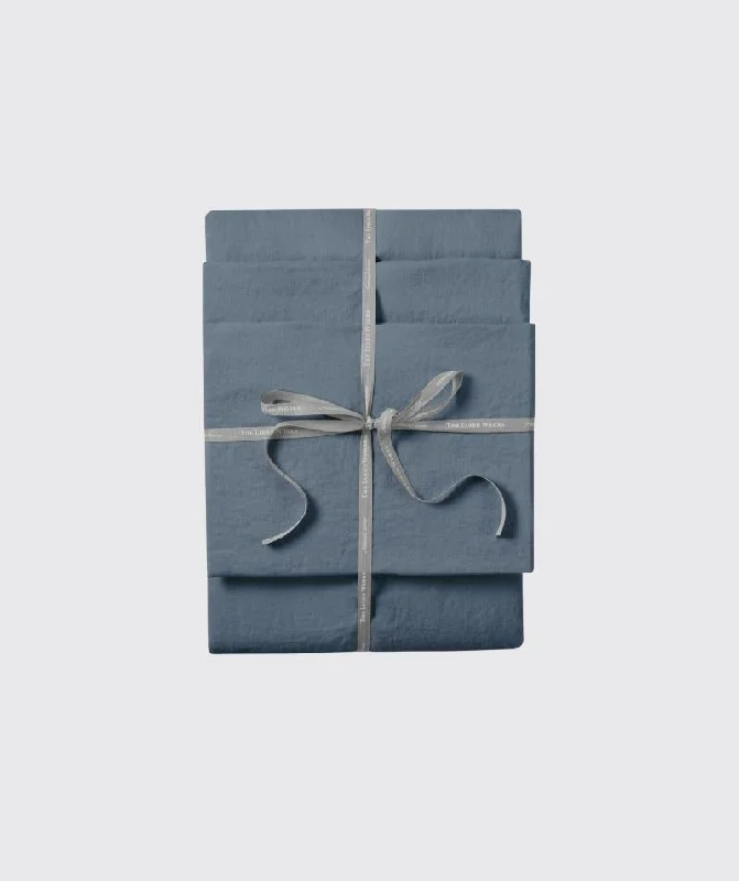 Polyester - Cotton Blend Sheets for Durability and ComfortParisian Blue Linen Fitted Sheet