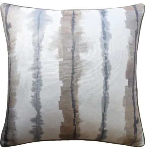 Velvet Pillows for a Touch of EleganceFicheto Pillow - Ryan Studio