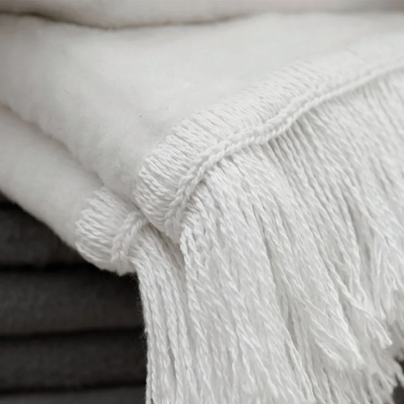 Jersey - Knit Sheets for a Comfortable and Casual BedGranny Throw