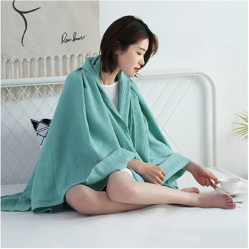 Recycled polyester blankets for an eco - conscious option100% Lightweight Cotton Summer Blanket