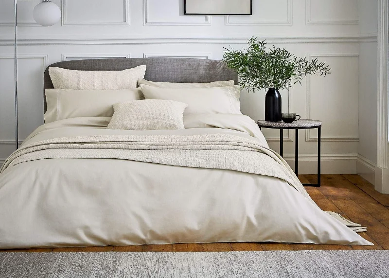 Flannel duvet covers for warmth in cold weatherBedeck of Belfast  "Andaz" 300 Thread Count Luxury Linen Bedding