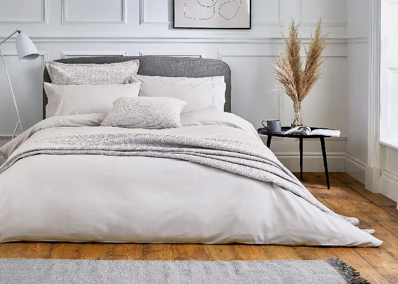 Geometric - patterned duvet covers for a modern and stylish lookBedeck of Belfast  "Andaz" 300 Thread Count Luxury Silver Bedding