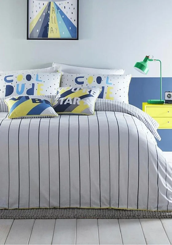 Duvet covers to pair with down comforters for maximum warmthAppletree Billie Stripe Double Duvet Set, Navy