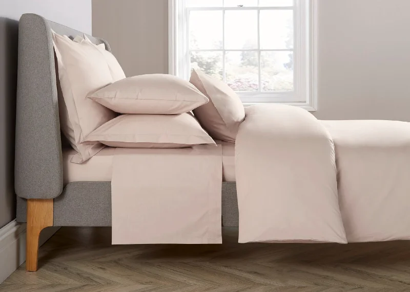 Affordable duvet covers for those on a tight budgetChristy "200TC Egyptian Cotton" Plain Dyed Sheets & Duvet Covers in Petal Pink