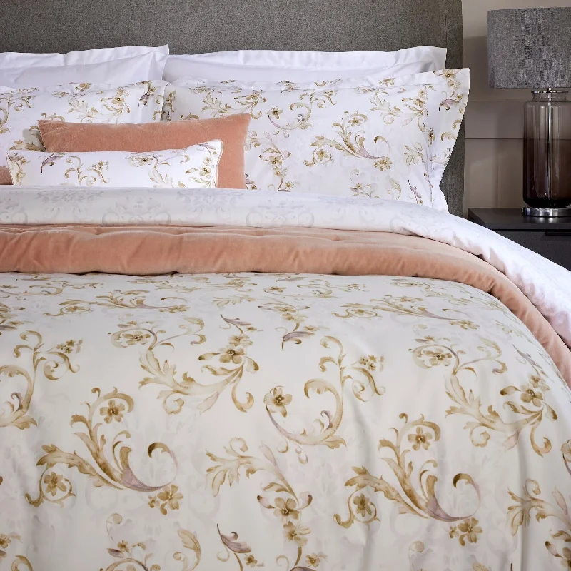 Stain - resistant duvet covers for easy maintenanceChristy Spanish "Bologna" Duvet Cover Set