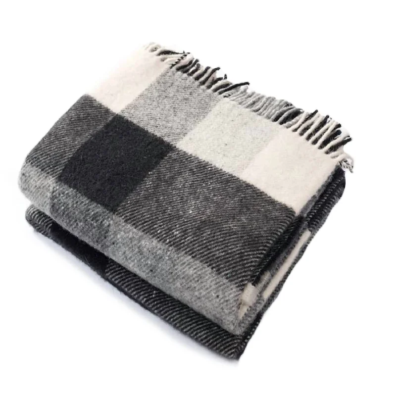 Queen - size blankets for standard - sized bedsClassic Check Throw In Black/cream