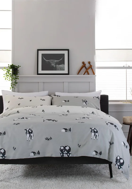 Wrinkle - resistant duvet covers for a neat and tidy lookDeyongs Cows Sheep Chickens Print Duvet Set, Grey