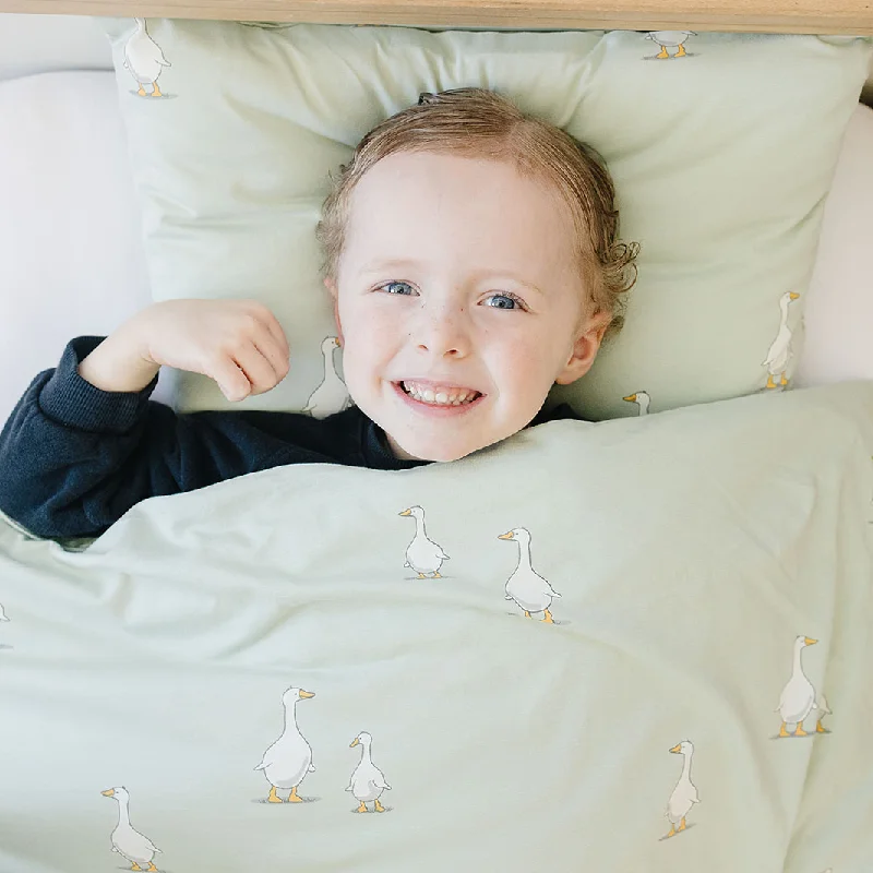 Duvet covers suitable for use with synthetic - filled comfortersEcolino® Duvet Cover, 100% Organic Cotton, Crib or Toddler, Goose