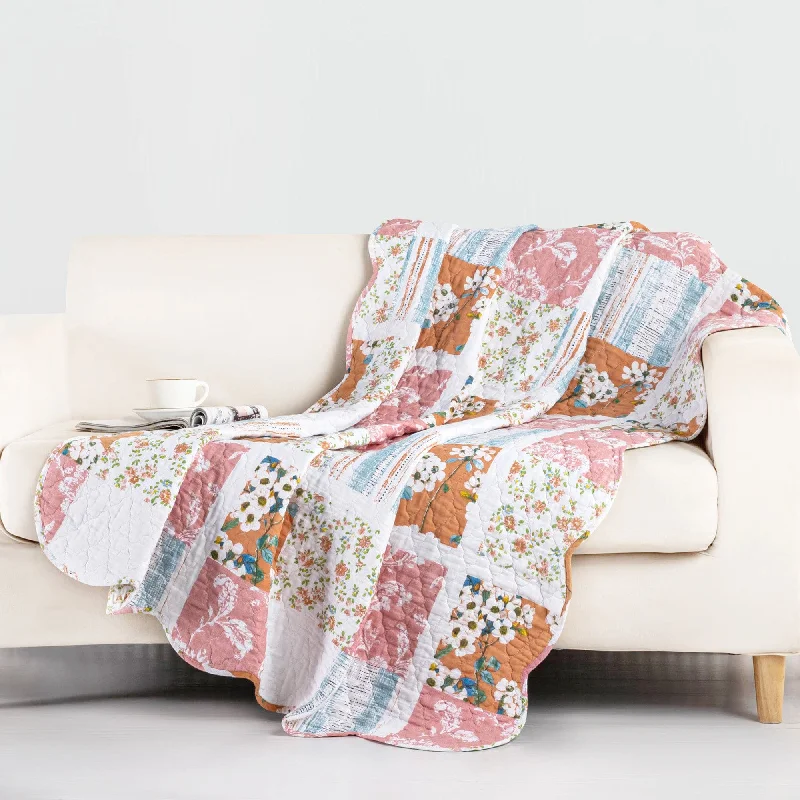 Cotton blankets for breathability and a lightweight feelEverly Quilted Throw