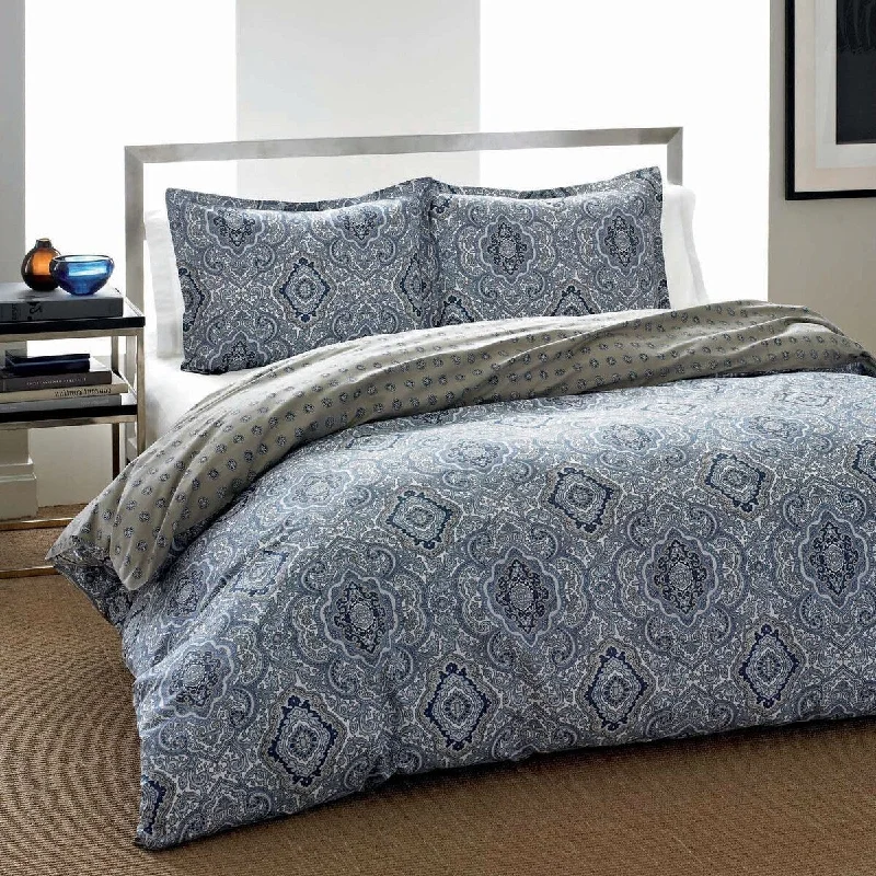 Bamboo - fiber - filled comforters with antibacterial and breathable qualitiesDaily Boutik King 3-Piece Cotton Comforter Set with Blue Grey Damask Pattern