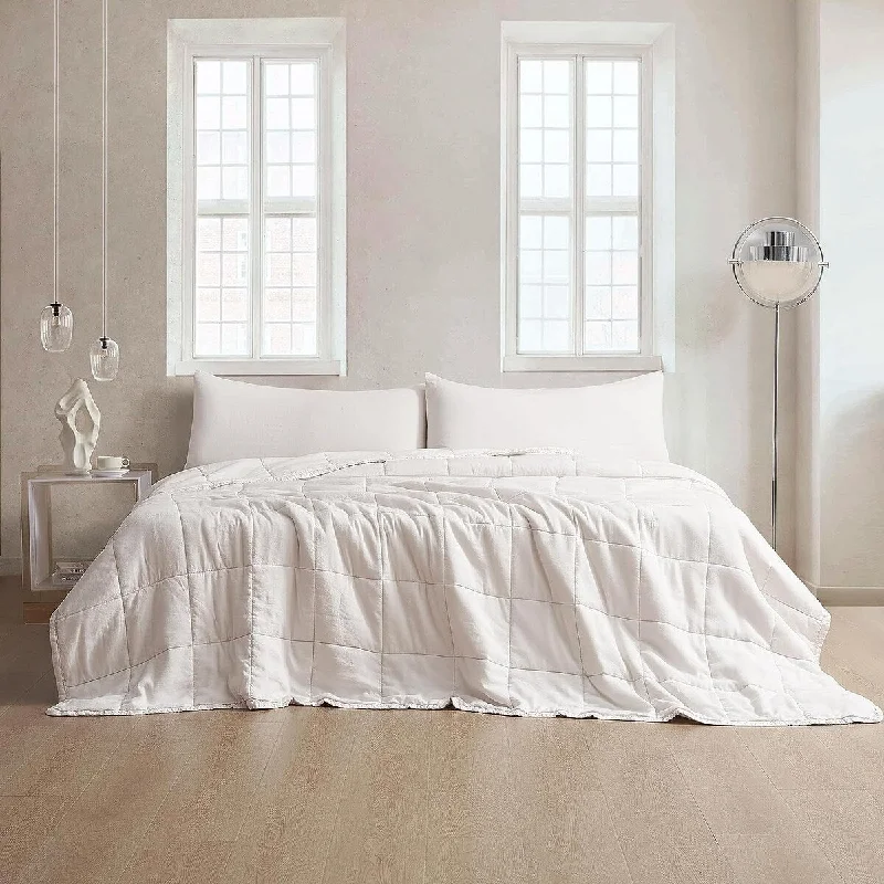 Microfiber - filled comforters that are lightweight and easy to care forDark Sky Reserve® - Bamboo Linen Comforter - Portugal Made - White Sand