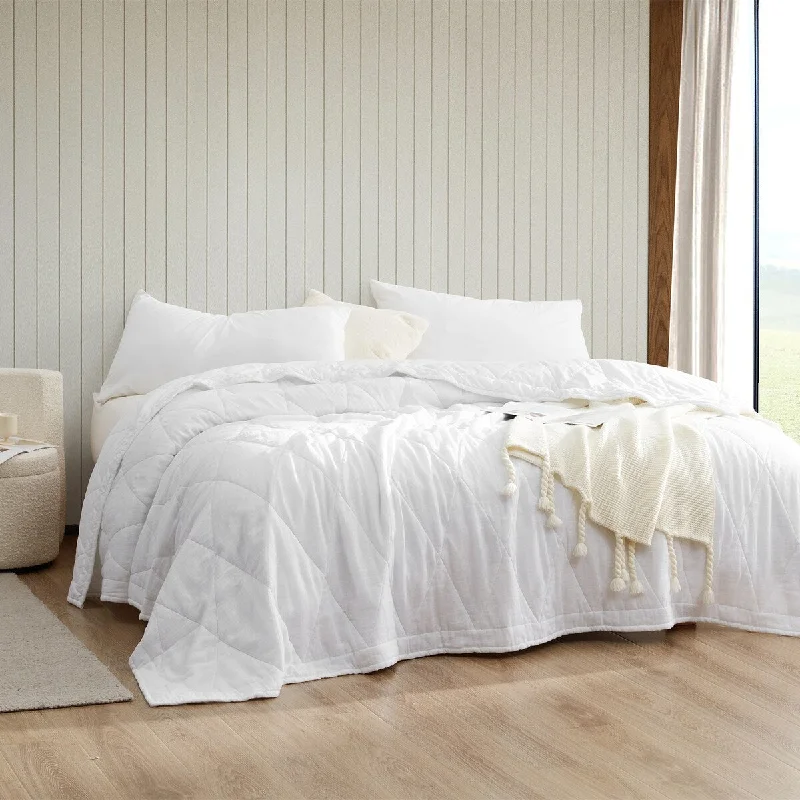 Silk - filled comforters for a luxurious and smooth touchDark Sky Reserve® - Portugal Made Linen-Cotton Supersoft Comforter - White