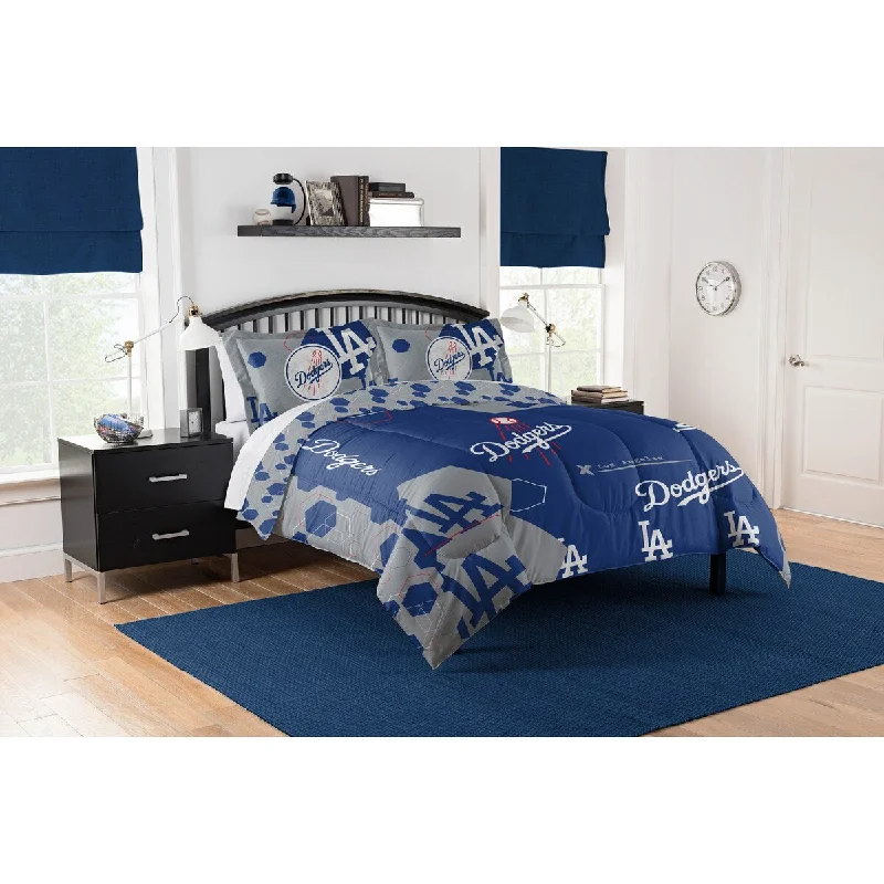 Full - size comforters suitable for full - sized beds in guest rooms or small bedroomsMLB 858 Dodgers King Hexagon Comforter & Shams Set