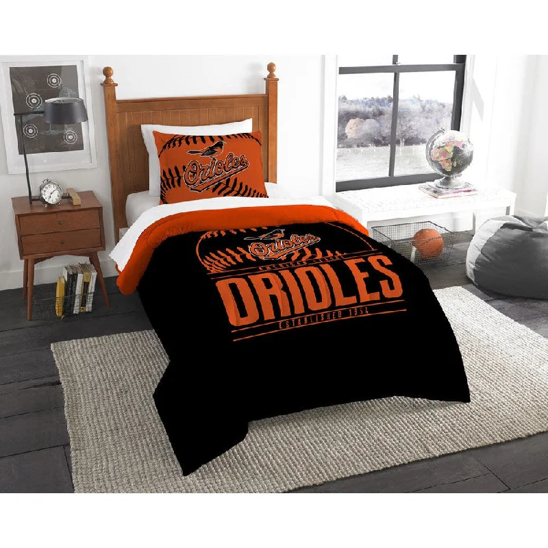 Queen - size comforters for standard queen - sized mattressesMLB Baltimore Orioles Grandslam Twin 2-piece Comforter Set