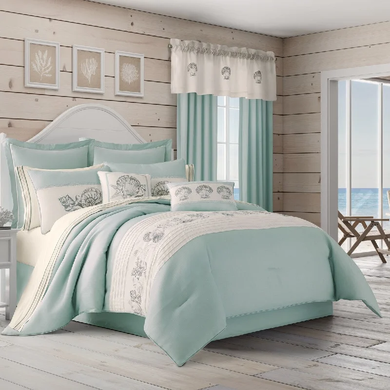 Wool - filled comforters with natural moisture - wicking and temperature - regulating featuresRoyal Court Water's Edge 4-piece Coastal Comforter Set